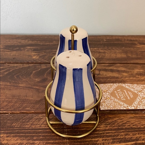 Salt & Pepper Shakers w/ Holder - Picture 7 of 15